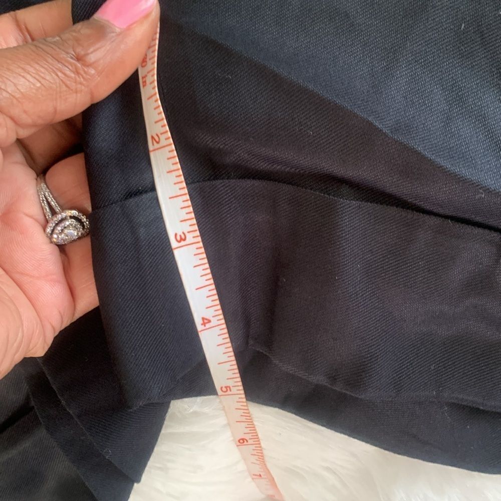 CLUB MONACO BLACK ROMPER - Picture 15 of 15